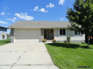19210 Spyglass Ct, Plattsmouth, NE 68048