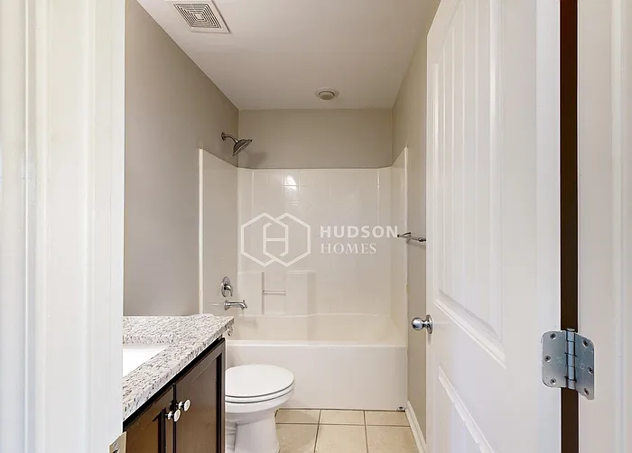 108 Hollow Ct — Photo 26