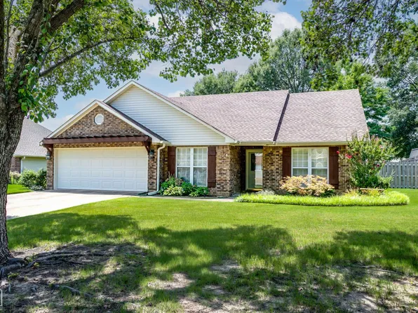 321 Oxford Cv, Jonesboro, AR 72404