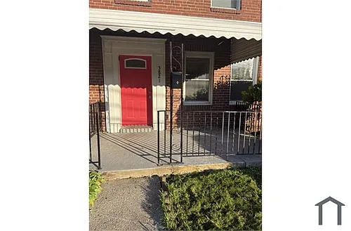 3821 W Rogers Ave Photo 1 3821 W Rogers Ave Photo 1