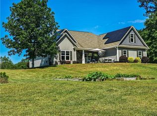 1303 Palestine Rd, Linden, NC 28356