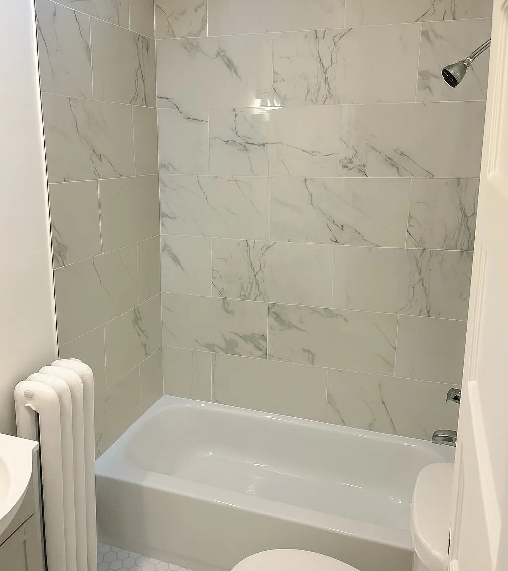 3 bed, 1028 sqft, $2,200 — Photo 2