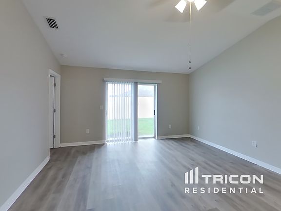 3rd image of 4513 Tina Ln