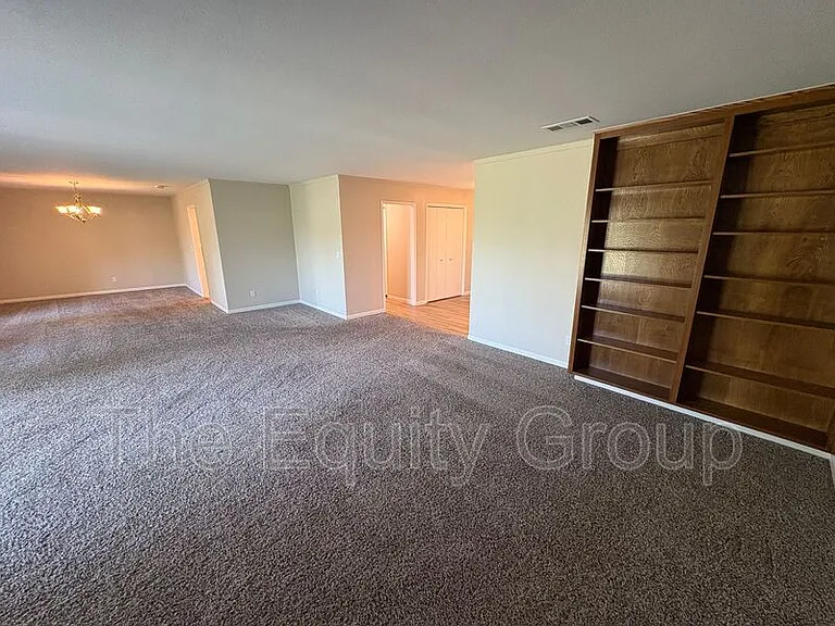 4230 W Grove Ct — Photo 25