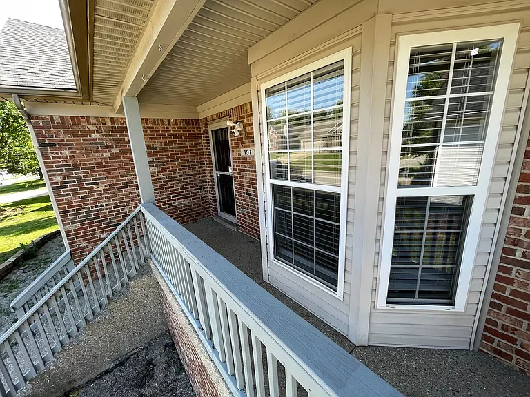 197 Woodfield Cir — Photo 27