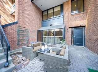 142 Pears Ave #A5, Toronto, ON M5R 1T2