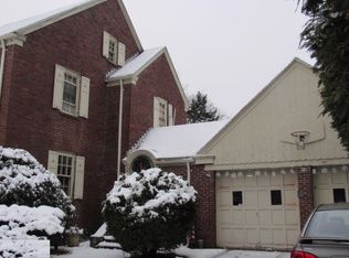 467 Salisbury St, Worcester, MA 01609