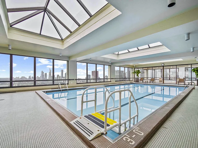 360 E Randolph St #3602 — Photo 17
