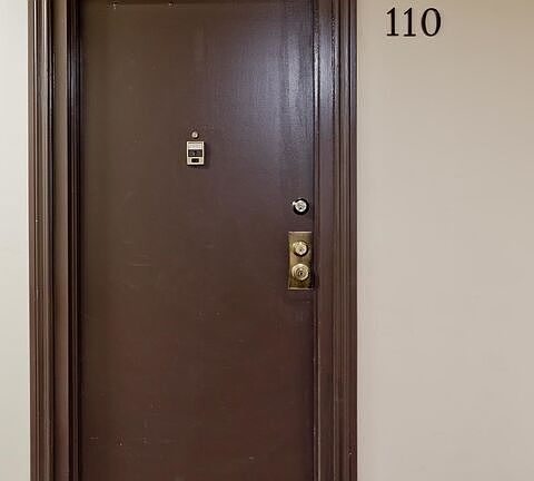 3rd image of 5454 Zelzah Ave APT 110