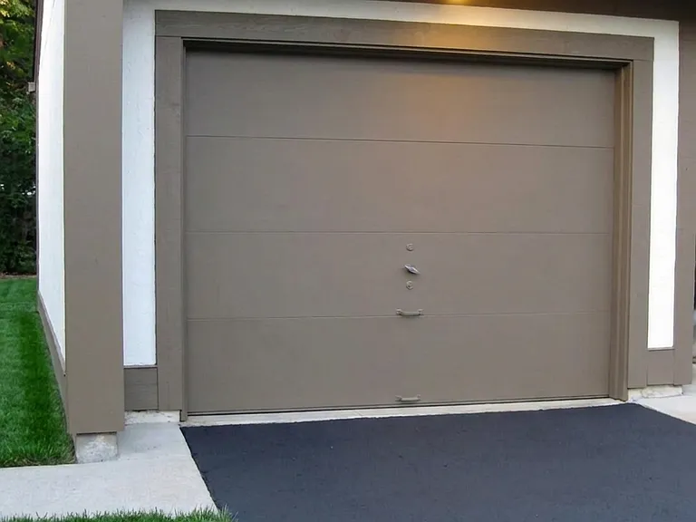 6385 Chippenhook Ct — Photo 4