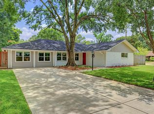 10523 Ivyridge Rd, Houston, TX 77043