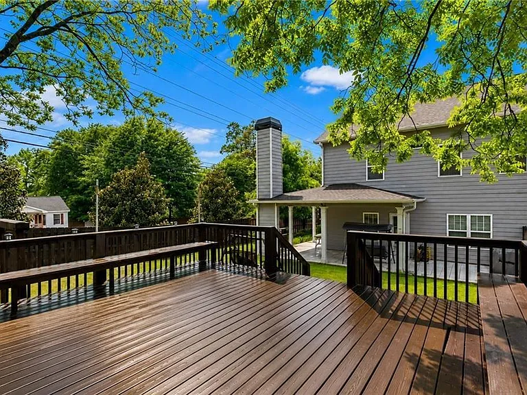 2627 Chase Rdg — Photo 37