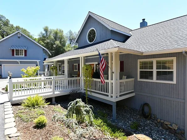 18706 Shirley Ln, Grass Valley, CA 95949