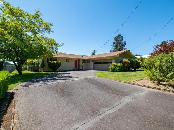1907 SE Miller Ave, Dallas, OR 97338