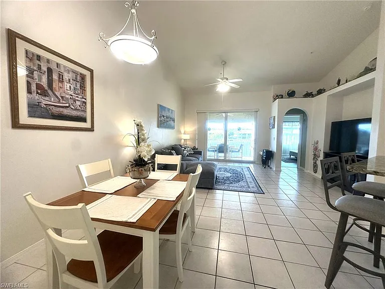 6880 Huntington Lakes Cir #203 — Photo 6