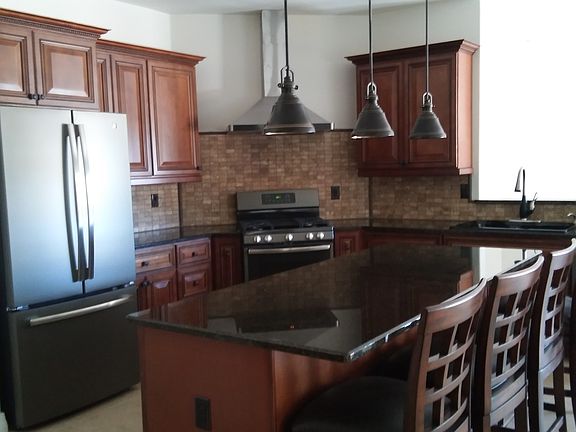 Upscale kitchen with island