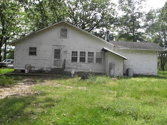 2nd image of 1115 Great Southern Rd