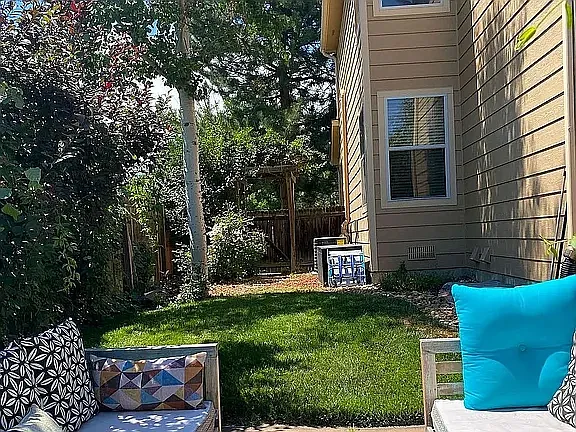 310 Mercator Ave — Photo 17