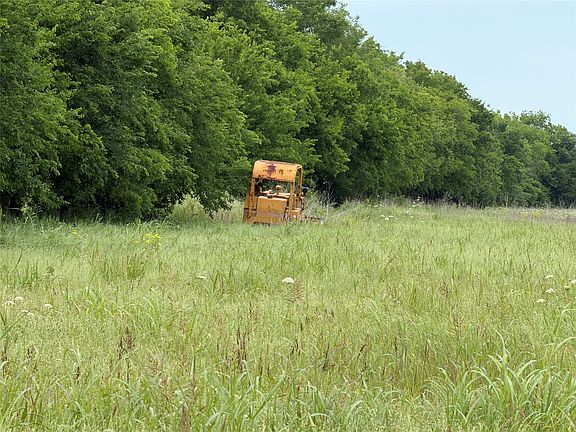 3rd image of Trt 5&8 County Rd #643