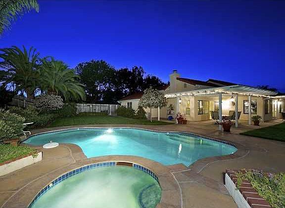 2nd image of 1330 Mountain Park Pl