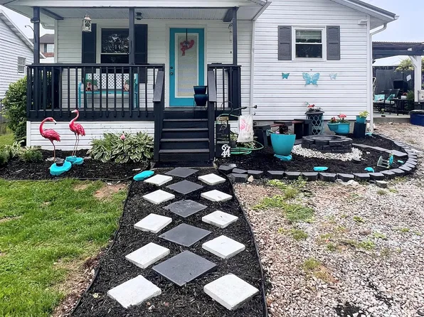 6744 Locust Ter, Huntington, WV 25705