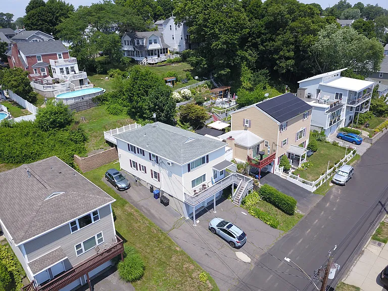 260 Connecticut Ave #2 — Photo 39