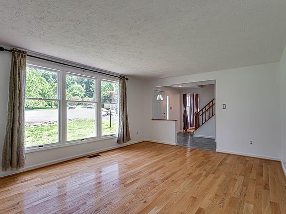 family room / main floor