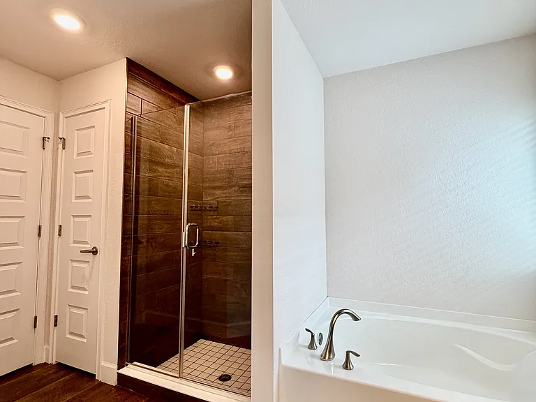 633 W Rexford Dr — Photo 45