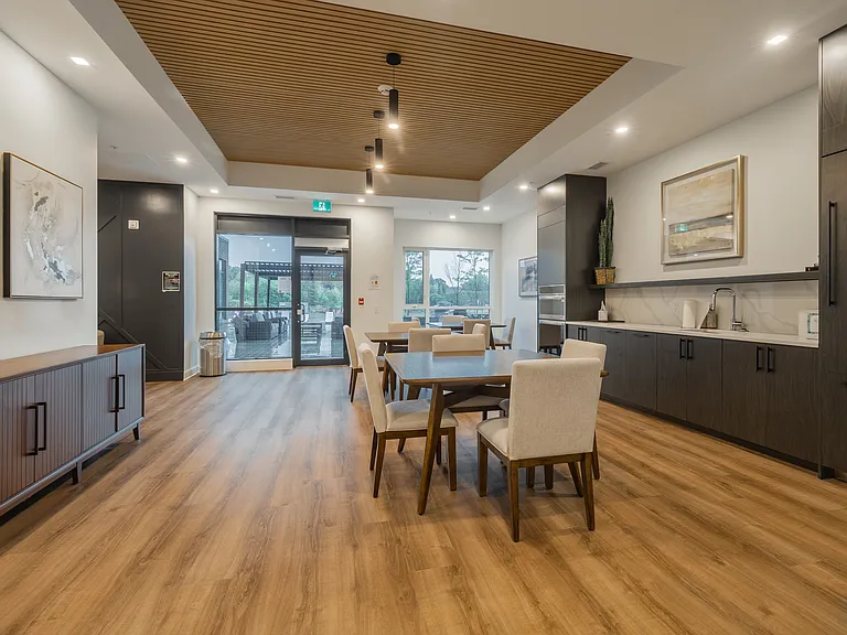 6301 Campeau Dr — Photo 24