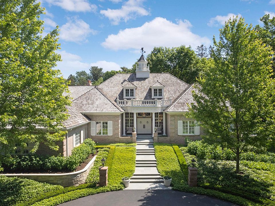 546 Harrington Rd, Wayzata, MN 55391 MLS 6392065 Zillow