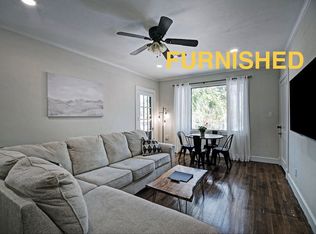 209 W Leake St #B, Clinton, MS 39056