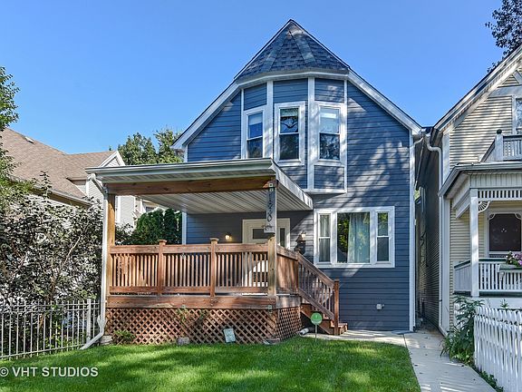 3rd image of 1830 W Touhy Ave