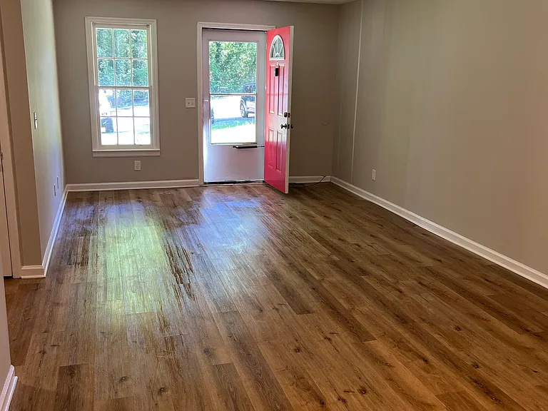 1013 Motley St #C — Photo 3