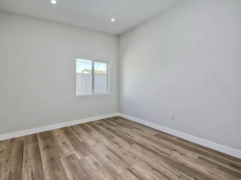 964 Florence St #2 — Photo 6