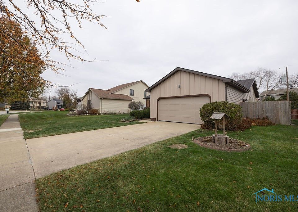 5945 Rounding River Ln, Toledo, OH 43611 | Zillow