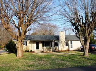 128 Bowman St, Cookeville, TN 38506