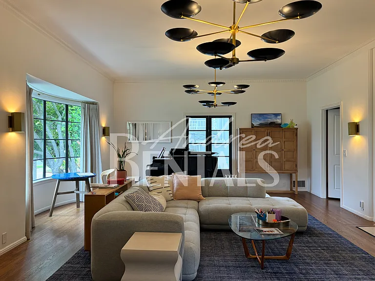 78 Wyngaard Ave — Photo 4