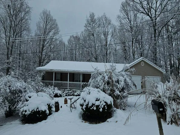 2750 Red Valley Rd, Boones Mill, VA 24065