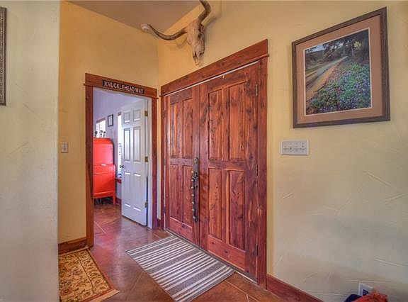 4th image of 958 Crystal Mountain Dr