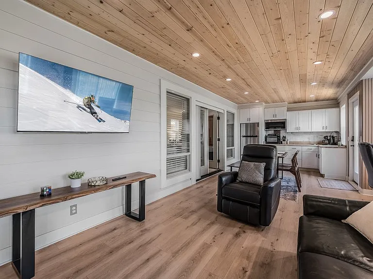 614 Granite Ridge Dr — Photo 10