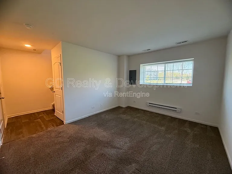 2372 Upland Rd — Photo 27