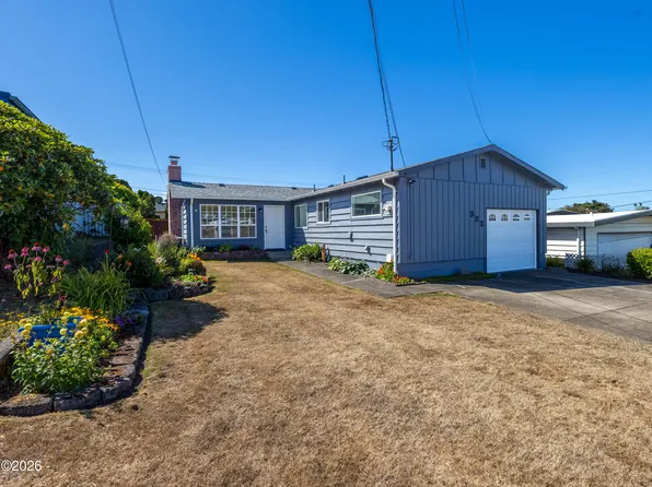 322 NE 5th St, Newport, OR 97365