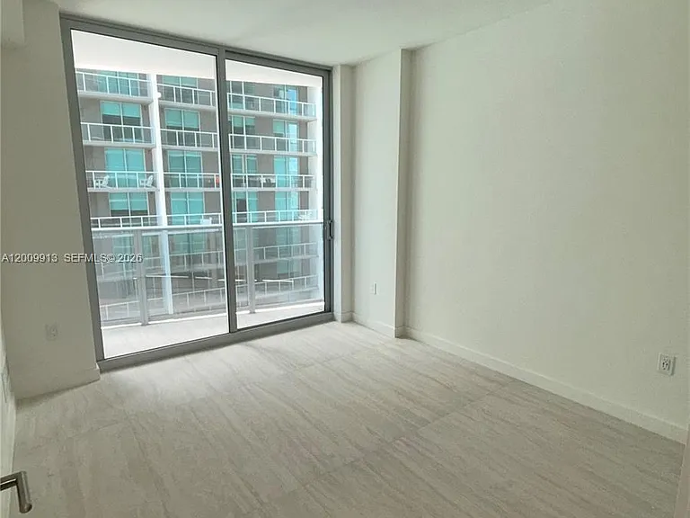 77 SE 5th St #1811 — Photo 19