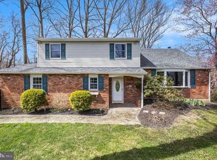 18 Far View Rd, Chalfont, PA 18914