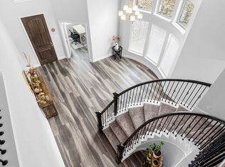 2620 Stadium View Dr, Fort Worth, TX 76118