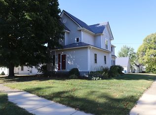 123 Rodney Ave, Walnut, IL 61376