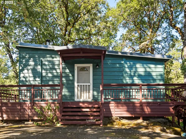 14113 SE Fairoaks Ave, Milwaukie, OR 97267