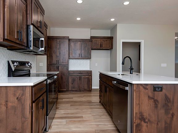 6th image of this home