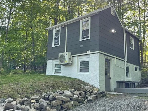 39 Brentwood Road, Carmel, NY 10512