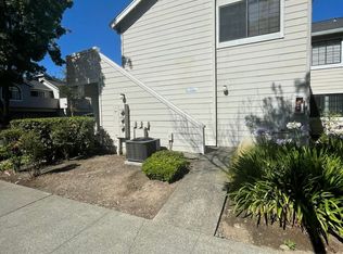 118 Golden Gate Cir, Napa, CA 94558